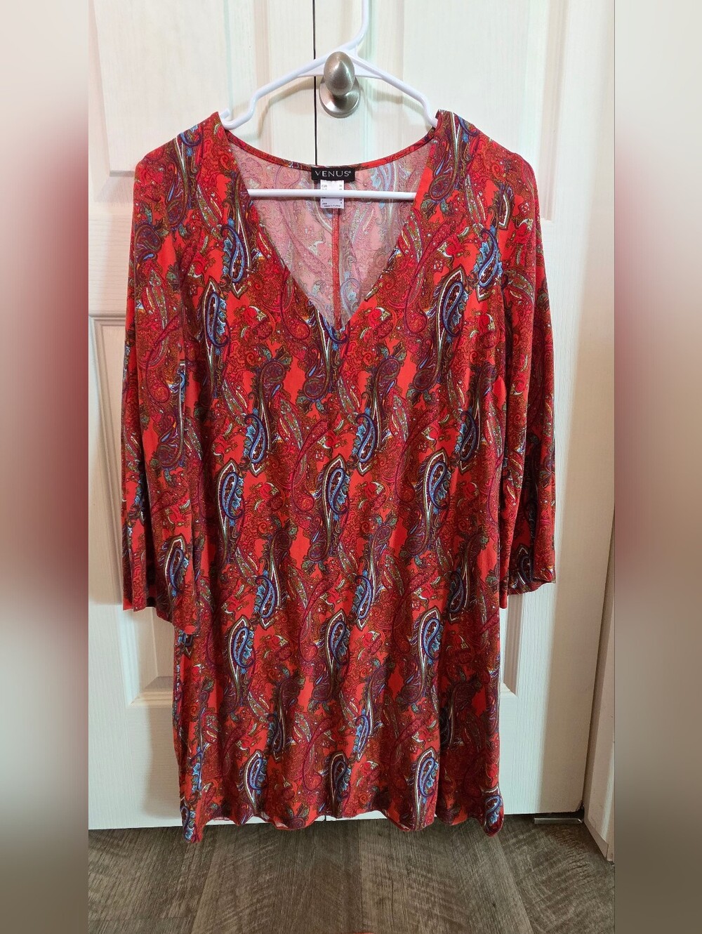VENUS Red Paisley V-Neck Tunic